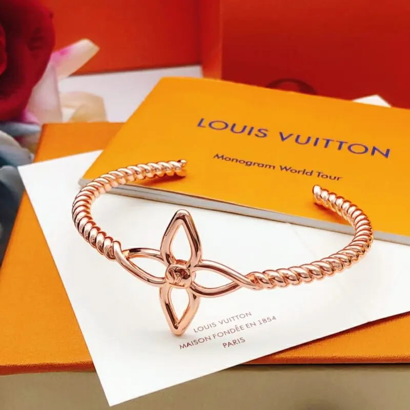 louis vuitton lv bracelets s_121aa21